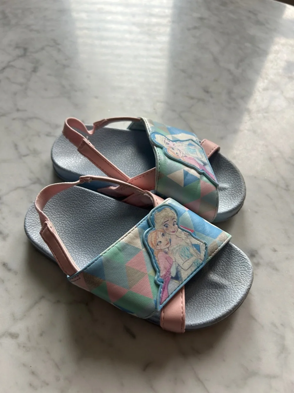 Disney frozen Elsa and Anna Girls Pastel Slide Sandals - Pink & Blue size 7/8